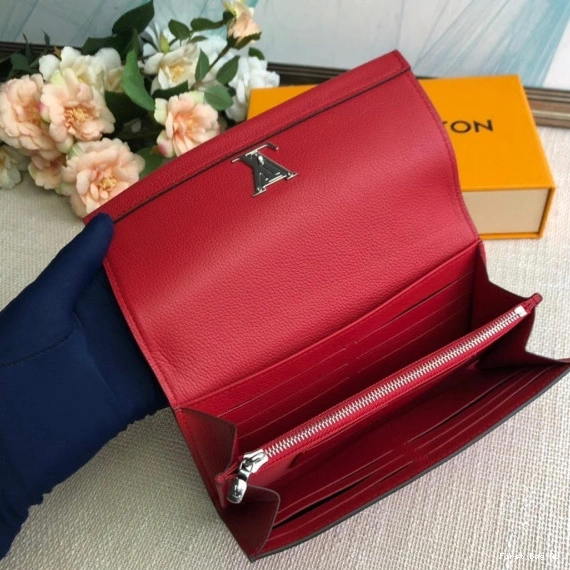 First bag ru VUITTON LOCKME LOUIS WALLET 0823